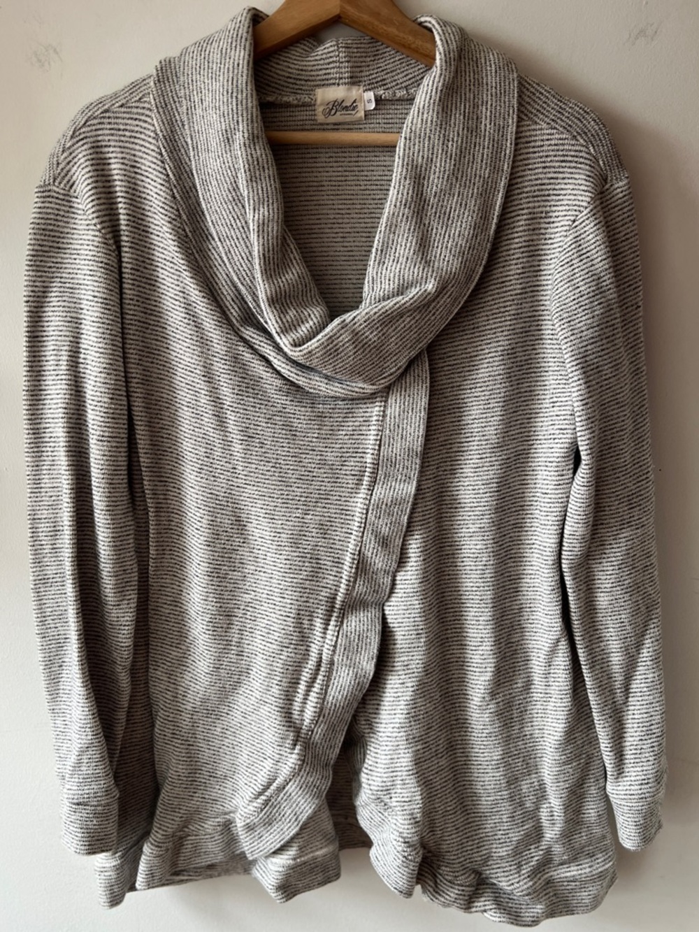 Blondie Striped Pull over Turtleneck 1/2 Open Sweater S